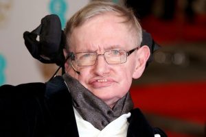 De la eutanasia a la catástrofe de Colón: 10 frases que muestran que Hawking fue mucho más que un gran científico