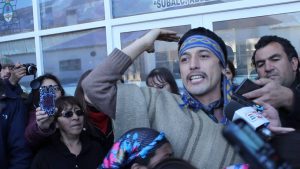 Dos Estados contra un lonko: Cómo las Inteligencias de Chile y Argentina han puesto sus ojos sobre Facundo Jones Huala