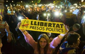 "Despierta Europa": Familiares de los presos políticos catalanes denuncian la represión del Estado español