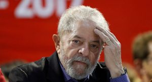 Ultimátum para Lula: Juez Moro le da hasta mañana a las 17 hrs para que se entregue y cumpla condena