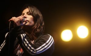 Primer Festival Internacional de Poesía de Santiago contará con concierto de Ana Tijoux en homenaje a Nicanor Parra