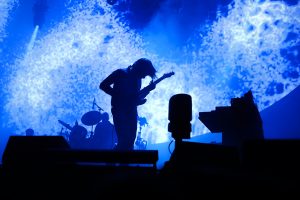 FOTOS| Juegos de luces y sonidos poderosos: Las imágenes que dejó el regreso de Radiohead a Chile después de 9 años