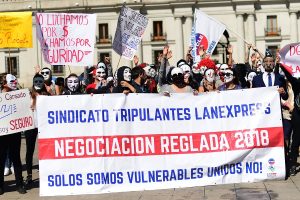 Nunca hubo "completo acuerdo": Sindicato de LAN Express desmiente a autoridades de la empresa y huelga continúa