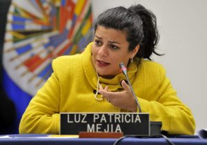 Luz Mejía, experta de la OEA: "La objeción de conciencia no puede bajo ningún concepto reducir el derecho de las mujeres a su vida"