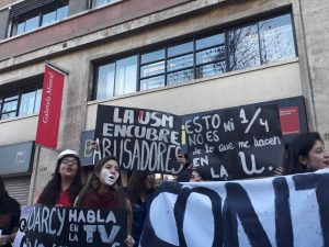 Dirigentas feministas de la UTFSM acusan "persecución política y machista" de la institución tras movilizaciones