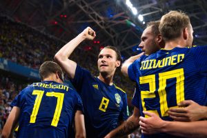 "Fuck racism": Plantel sueco responde a las amenazas racistas que recibió un jugador tras derrota ante Alemania