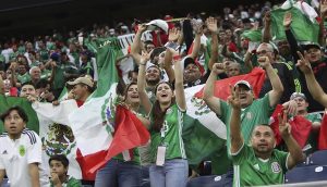 FIFA confirma multa contra México por cantos homofóbicos de la hinchada contra portero alemán