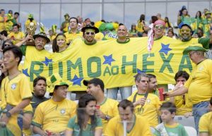 Campeones del machismo: Hinchas brasileños graban videos con burlas sexuales a las rusas en el Mundial