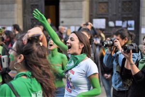 Diputada argentina por votación de aborto libre: "Las hijas y esposas de los diputados que les pidieron que votaran a favor"
