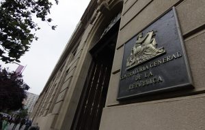 Diputados oficialistas denunciarán ante Contraloría a funcionarios públicos en paro