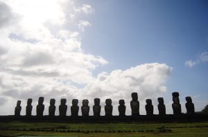 Rapa Nui vuelve a abrir tras dos años asfixiada por el COVID-19
