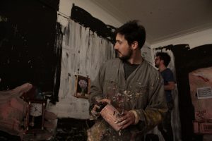 Inspirada en Colonia Dignidad: Cristóbal León presenta en Concepción proceso creativo de película animada “La Casa lobo”