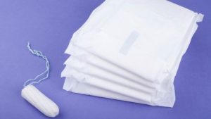 Tampones y las toallas absorbentes serán gratuitos en Escocia
