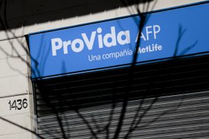 AFP ProVida habilitará este viernes sitio web para pedir bono de $200 mil