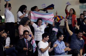 Cuestionan exclusión de niños y niñas menores de 14 años en Ley de Identidad de Género: "Los deja en la marginalidad"