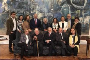 Todo queda en familia: Los Chadwick Piñera se juntaron a celebrar cumpleaños de tío obispo en La Moneda