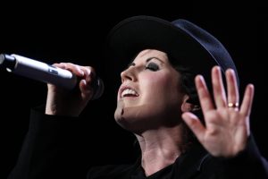 Por intoxicación etílica: Revelan causas de la muerte de Dolores O’Riordan, la cantante de The Cranberries