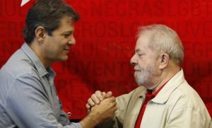 Lula renuncia a ser candidato por el PT y pasa el relevo a Haddad