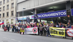 "San Bernardo dice No": Vecinos protestan contra aprobación de megaproyecto El Peñón de Walmart