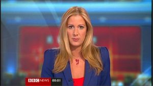 "Ha llegado el momento, amigos": Murió presentadora de la BBC que se despidió de sus oyentes tras súbito cáncer de mamas