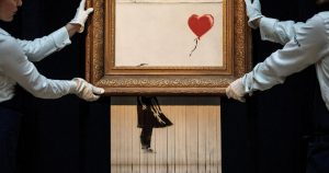 Banksy afirmó que su plan original era que su obra "Niña con globo” se destruyera completamente
