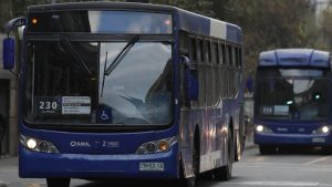 Trabajadores de empresa Subus inician huelga: 18 recorridos serán afectados y 7 no tienen alternativa