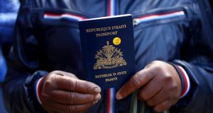 Plan "humanitario" de salida de haitianos incluye a todo el grupo familiar y prohibición de volver al país