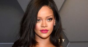 Rihanna rechazó participar de la Super Bowl en solidaridad con deportista que protestó contra el racismo en Estados Unidos