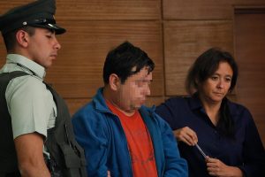 "No deberían haber privilegios": Abogada pide que marino acusado de violar a su hija de 7 años cumpla prisión preventiva en cárcel común