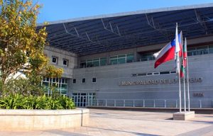Municipio de Lo Espejo se suma a querella del CDE por presunto fraude en periodo de Bruna