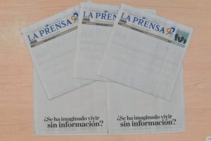 Diario La Prensa de Nicaragua publica su portada en blanco para exigir el fin de la censura del gobierno de Ortega