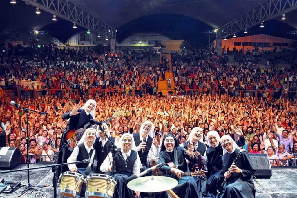 Caso Sodalicio: ¿Cómo captan vocaciones las monjas rockeras más exitosas de Latinoamérica?