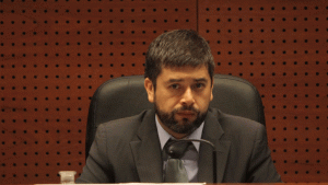Corte saca al juez Daniel Urrutia de causa contra efectivo de Carabineros
