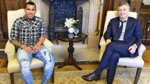 Carlos Tévez y Macri fueron socios en negocio investigado por presunta defraudación al Estado
