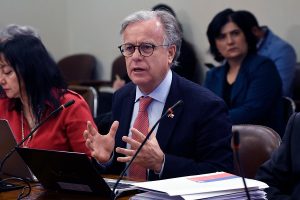 Comunidades migrantes califican de "irresponsable" a Santelices: “¿Qué culpa tenemos de que no haya educación sexual en Chile?”