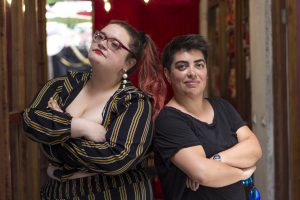 Nace el primer matinal gordo, lésbico y feminista de Chile: Andrea Ocampo y Su Opazo presentan "Grandiosas"