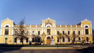 Universidad de Chile cumple once años como número uno del país en el ranking internacional SCImago