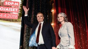 Finlandia: Socialdemócratas proyectan coalición con la derecha para aislar a nacionalistas