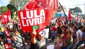 Festival en favor de la libertad de Lula reúne 50 mil personas en Sao Paulo