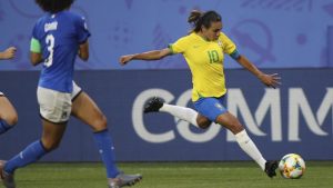 Marta se inscribe en la historia del fútbol: Superó el record de goles en los mundiales