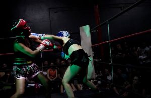 “Pelea como mujer 4": El campeonato de kickboxing femenino que reunirá a destacadas deportistas en Peñalolén