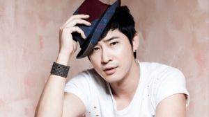 Actor coreano Kang Ji-hwan fue arrestado tras ser acusado de violar a una mujer
