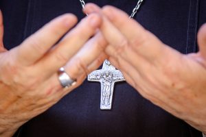 El Papa reconoce que gestión de abusos de la Iglesia Católica ha sido una “catástrofe”