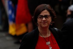 Partido Comunista anuncia que ex ministra Claudia Pascual competirá por la gobernación de la Región Metropolitana