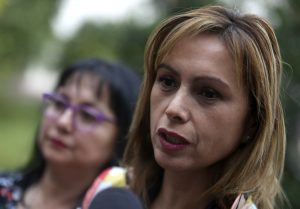 Diputada Carvajal califica de "grave" el homenaje a escoltas de Pinochet y exige explicaciones