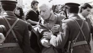 REDES| Fallece José Aldunate, el "cura obrero" que defendió los Derechos Humanos durante la dictadura