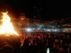 "Fogata del pescador": celebración de Fiestas Patrias porteña reunió 10 mil personas en la Caleta El Membrillo