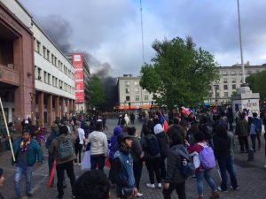 VIDEOS| Militares disparan a civiles en marcha en Concepción
