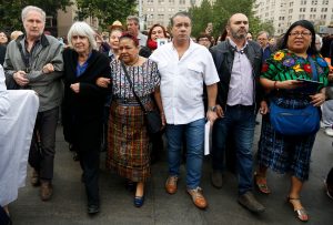 Rigoberta Menchú: "Si no se hacen reformas profundas, la crisis chilena va a tardar un par de décadas"