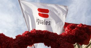 El estallido social llegó a Iguales: Los motivos tras el paro de voluntarios que enfrenta la fundación LGBTI